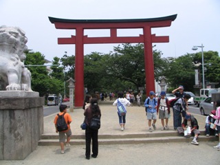 鎌倉鶴岡鳥居.JPG