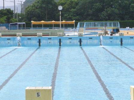 逗子市運動公園プール1.JPG